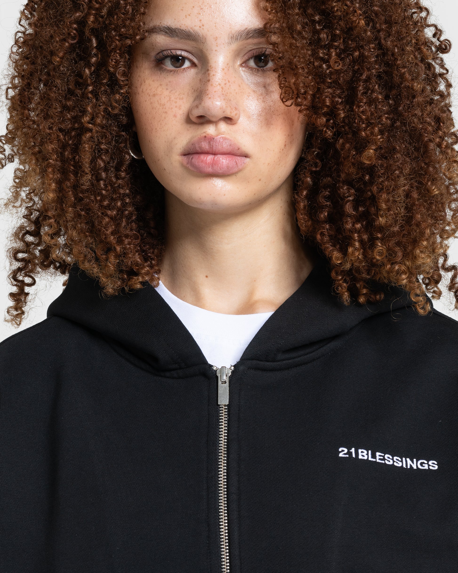 PLAINZ ZIP HOODIE