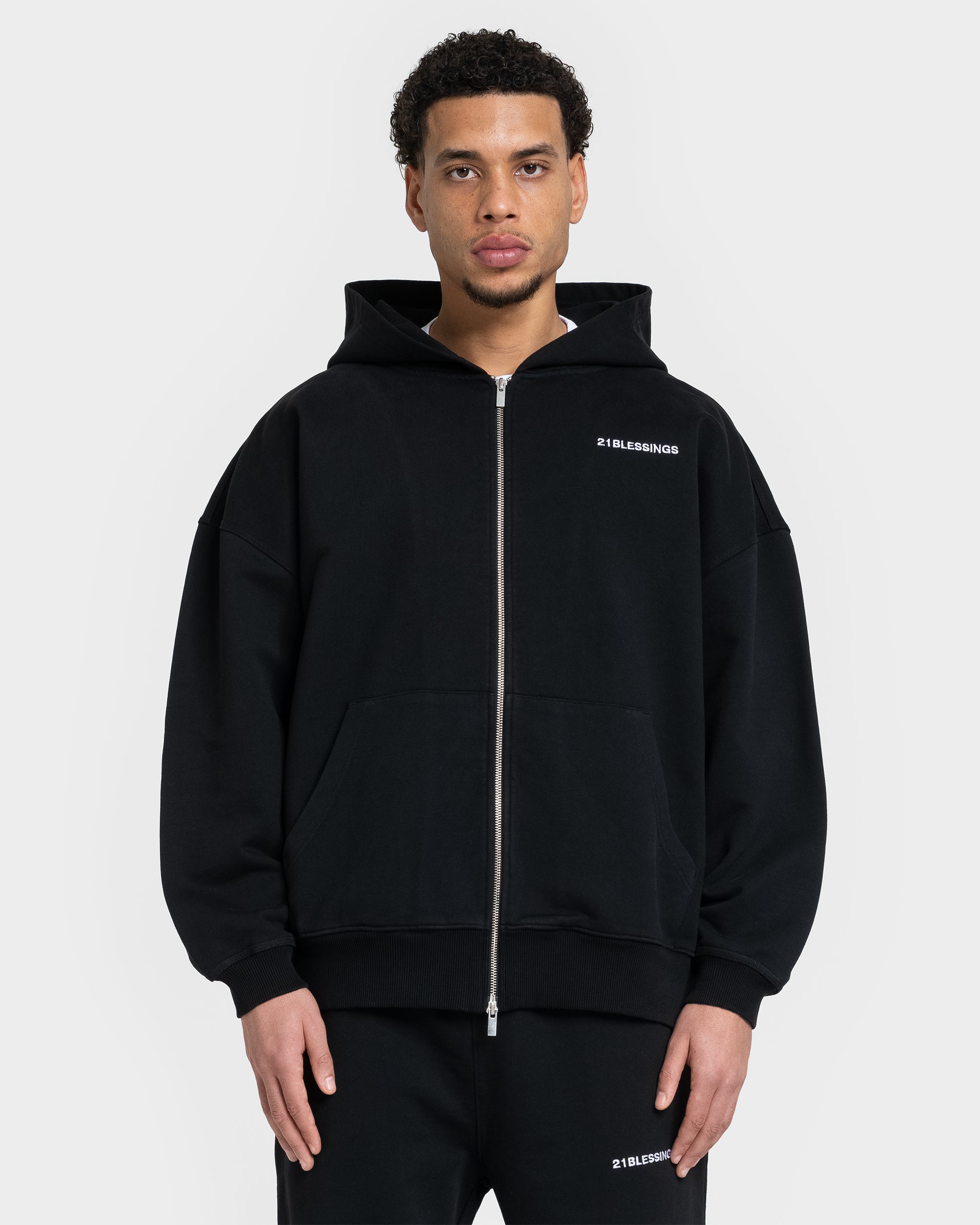 PLAINZ ZIP HOODIE