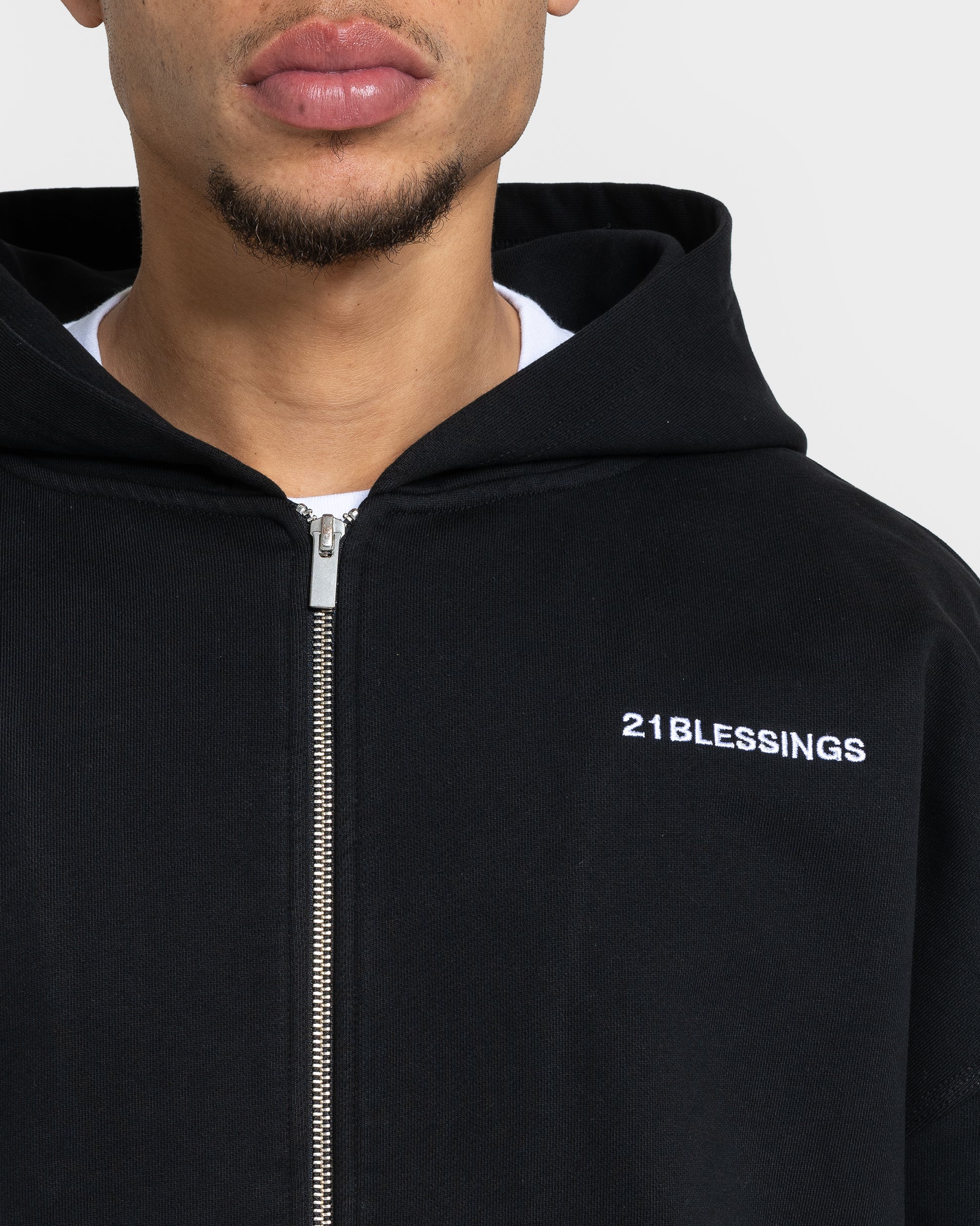 PLAINZ ZIP HOODIE