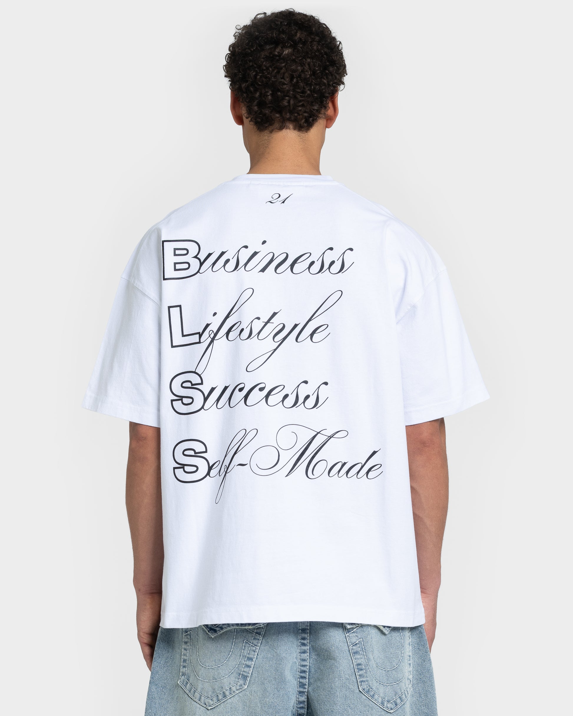 SIGNATURE TEE