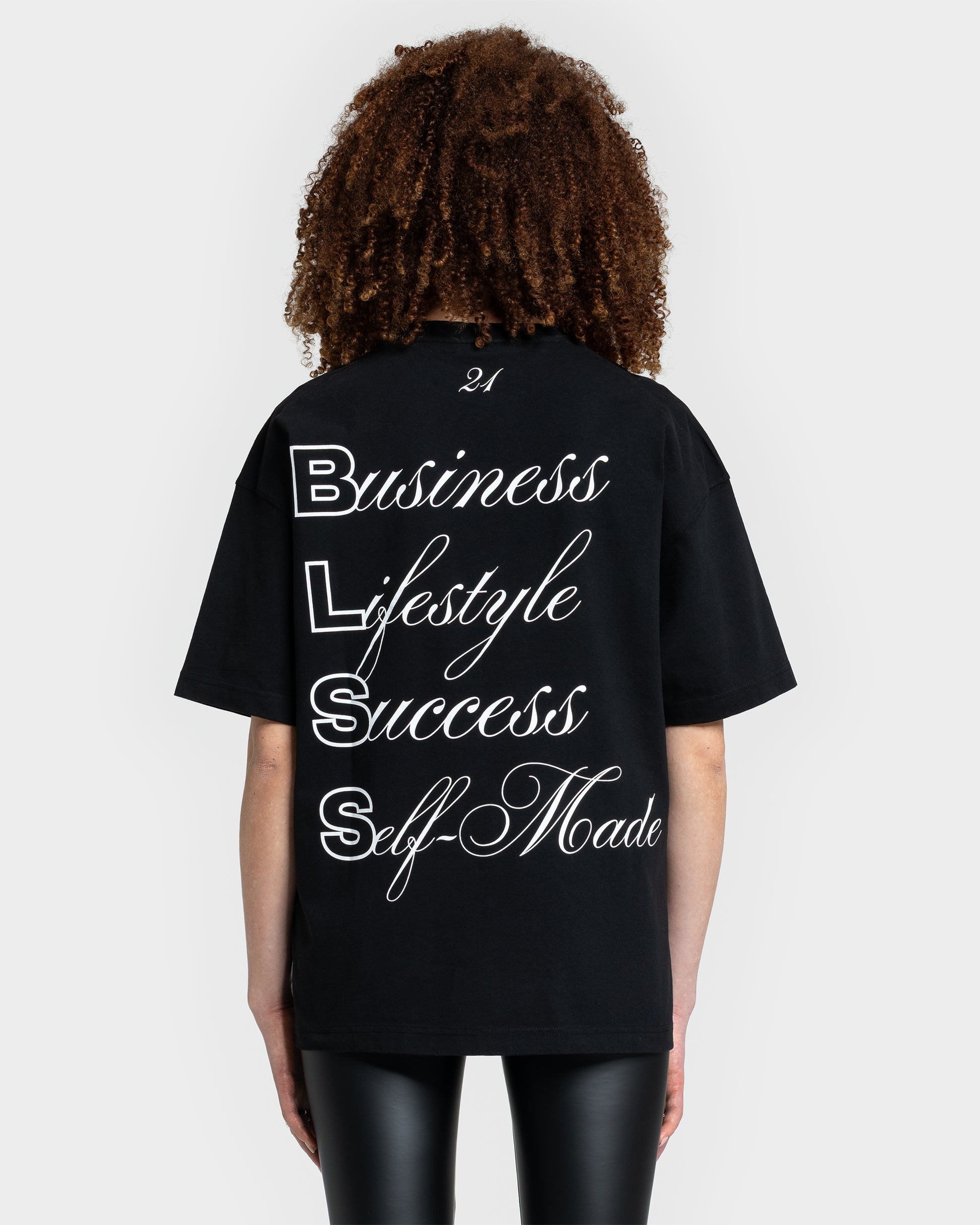 SIGNATURE TEE