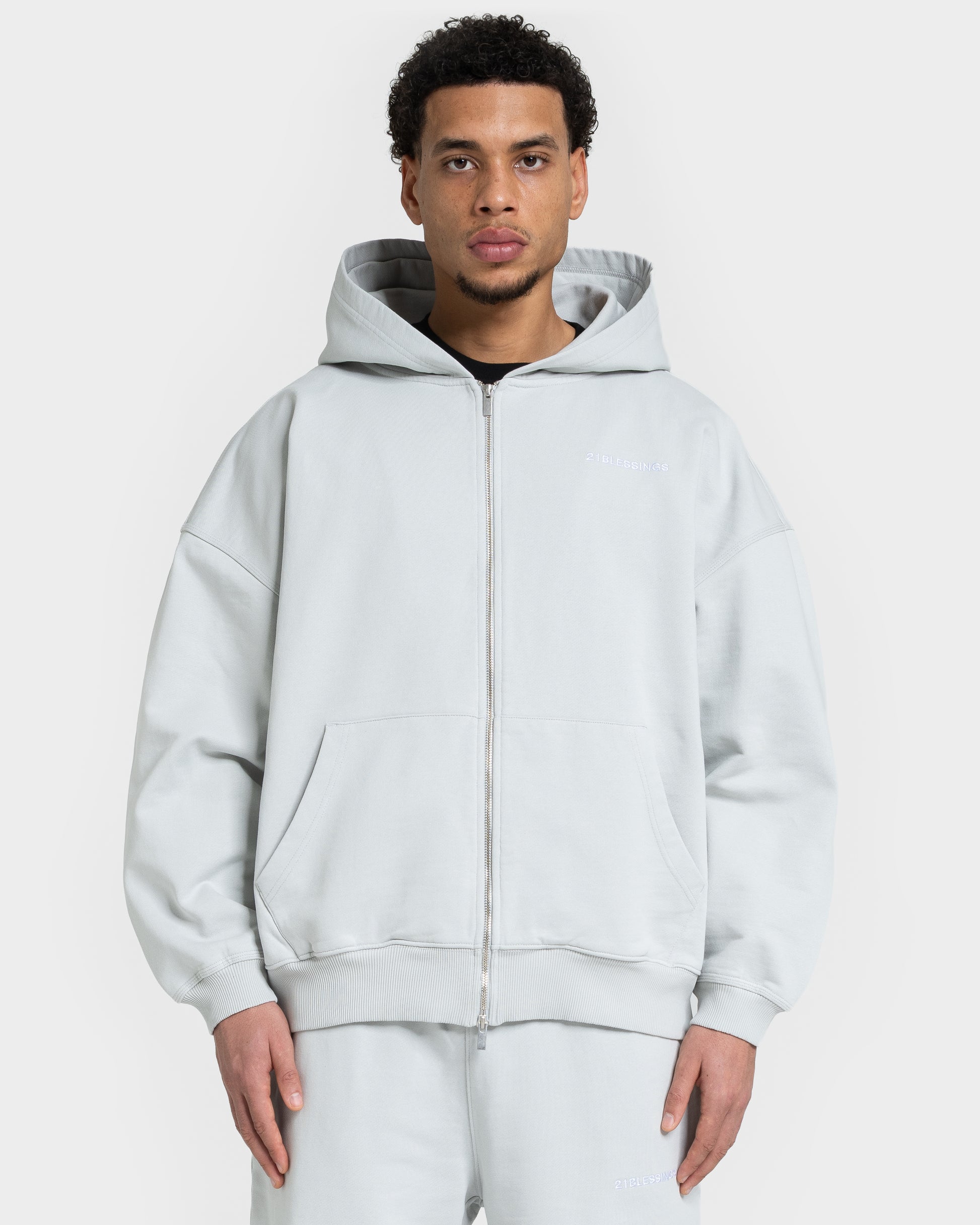 PLAINZ ZIP HOODIE